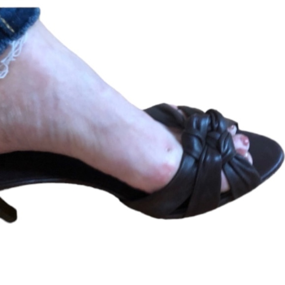 Salvatore Ferragamo size 10 Dark Brown leather open toe slides kitten heel